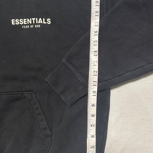 Fear Of God Essentials black Hoodie  size Small - Picture 9 of 9